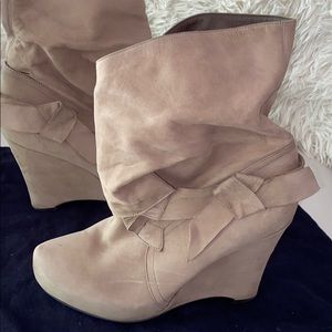 Vera Wang suede slouch bootie